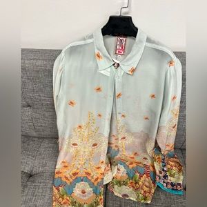 Long sleeve blouse